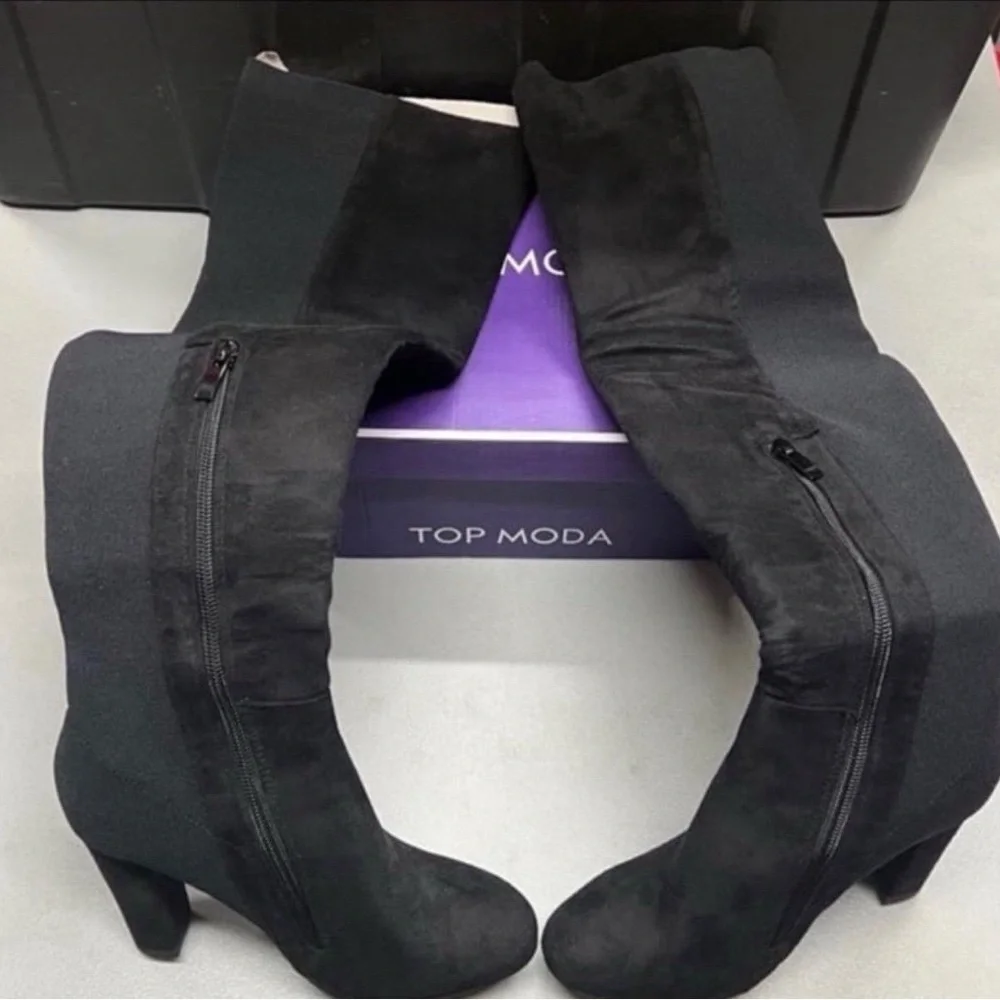 Top Moda Black Knee-High Boots - Picture 2 of 7